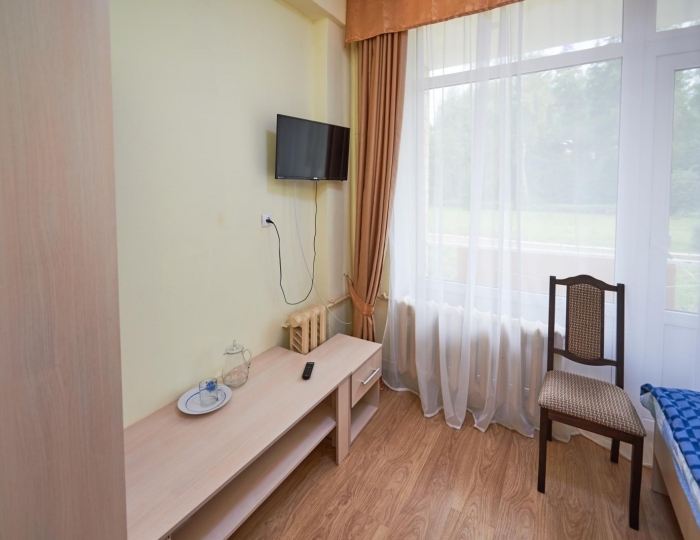 Одноместный однокомнатный номер с частичными удобствами - Санаторий «Солнечногорский»